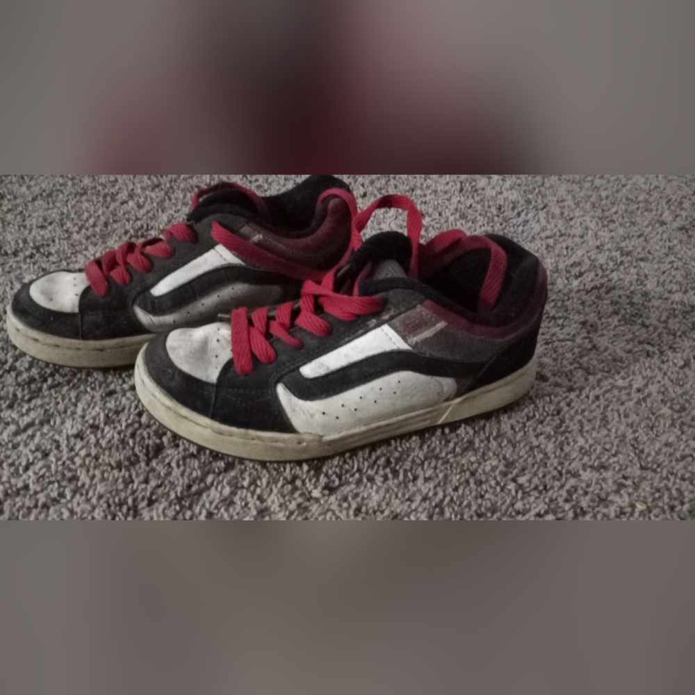 Kids vans size 5